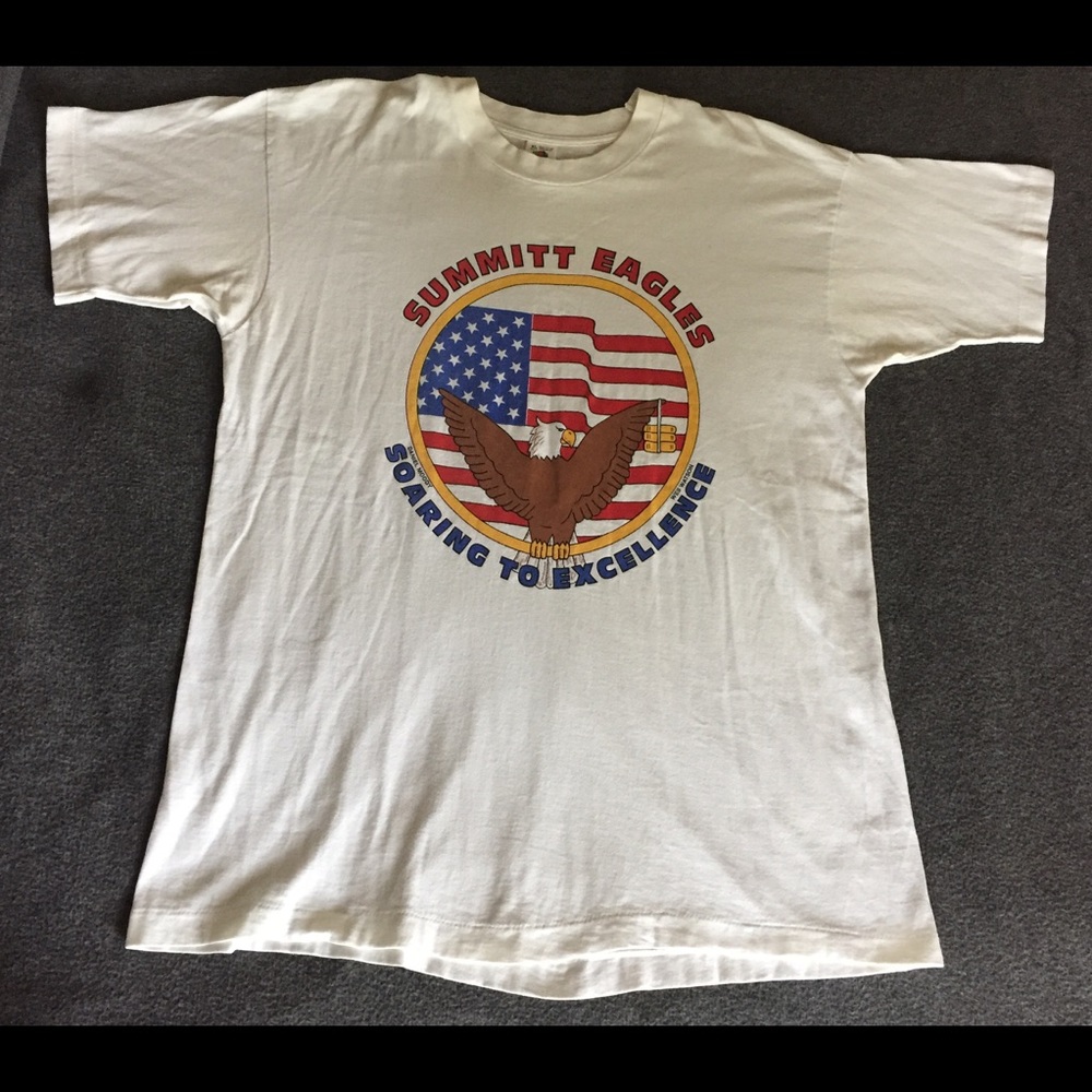Vintage Fruit of the Loom Eagle Graphic Tee